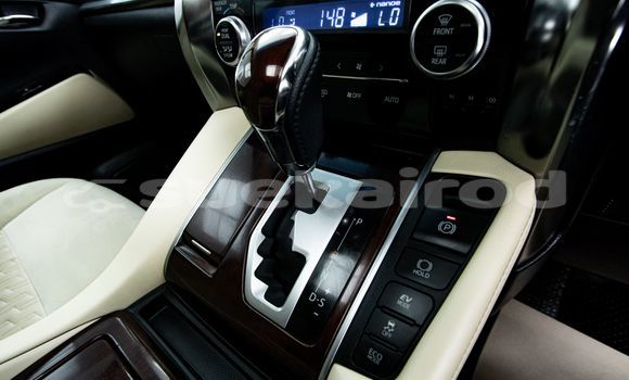 ซื้อ รถมือสอง Toyota Vellfire ขาว รถยนต์ ใน %{เมือง} ใน กรุงเทพมหานคร ซื้อ รถมือสอง Toyota Vellfire ขาว รถยนต์ ใน %{เมือง} ใน กรุงเทพมหานคร