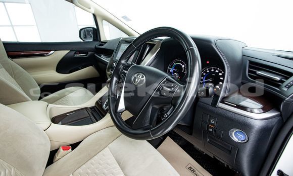 ซื้อ รถมือสอง Toyota Vellfire ขาว รถยนต์ ใน %{เมือง} ใน กรุงเทพมหานคร ซื้อ รถมือสอง Toyota Vellfire ขาว รถยนต์ ใน %{เมือง} ใน กรุงเทพมหานคร