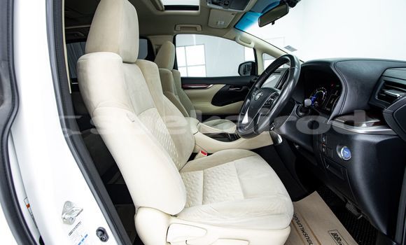 ซื้อ รถมือสอง Toyota Vellfire ขาว รถยนต์ ใน %{เมือง} ใน กรุงเทพมหานคร ซื้อ รถมือสอง Toyota Vellfire ขาว รถยนต์ ใน %{เมือง} ใน กรุงเทพมหานคร