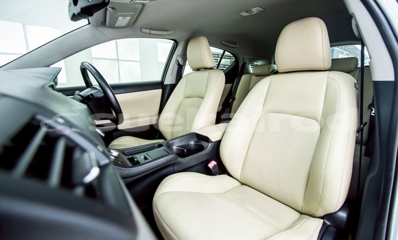 ซื้อ รถมือสอง Lexus CT เงิน รถยนต์ ใน %{เมือง} ใน นนทบุรี ซื้อ รถมือสอง Lexus CT เงิน รถยนต์ ใน %{เมือง} ใน นนทบุรี