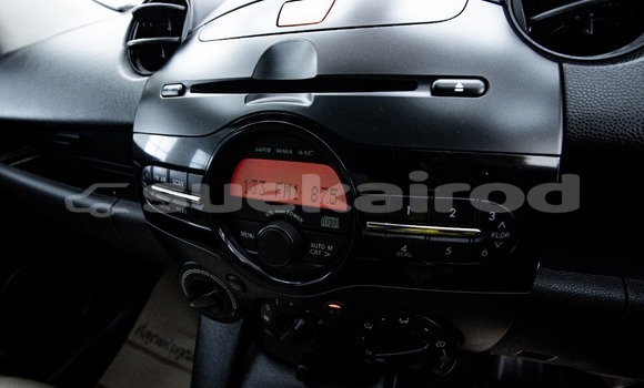 ซื้อ รถมือสอง Mazda 2 สีแดง รถยนต์ ใน %{เมือง} ใน นนทบุรี ซื้อ รถมือสอง Mazda 2 สีแดง รถยนต์ ใน %{เมือง} ใน นนทบุรี