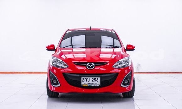 ซื้อ รถมือสอง Mazda 2 สีแดง รถยนต์ ใน %{เมือง} ใน นนทบุรี ซื้อ รถมือสอง Mazda 2 สีแดง รถยนต์ ใน %{เมือง} ใน นนทบุรี