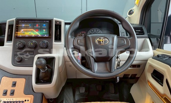 Buy Used Toyota Commuter Other Car in Nonthaburi in Nonthaburi Buy Used Toyota Commuter Other Car in Nonthaburi in Nonthaburi