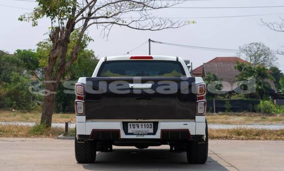 ซื้อ รถมือสอง Isuzu D-Max ขาว รถยนต์ ใน %{เมือง} ใน นนทบุรี ซื้อ รถมือสอง Isuzu D-Max ขาว รถยนต์ ใน %{เมือง} ใน นนทบุรี