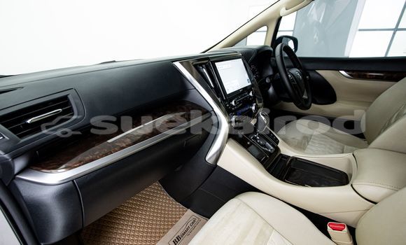 Buy Used Toyota Vellfire Brown Car in Bangkok in Bangkok Buy Used Toyota Vellfire Brown Car in Bangkok in Bangkok