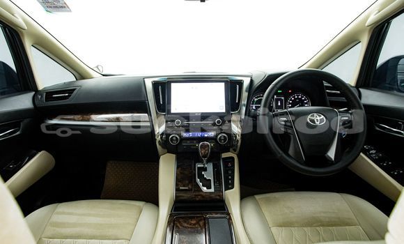 Buy Used Toyota Vellfire Brown Car in Bangkok in Bangkok Buy Used Toyota Vellfire Brown Car in Bangkok in Bangkok