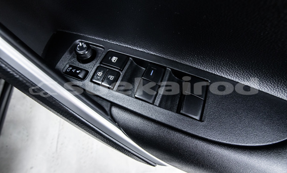 ซื้อ รถมือสอง Toyota Corolla Cross สีดำ รถยนต์ ใน %{เมือง} ใน กรุงเทพมหานคร ซื้อ รถมือสอง Toyota Corolla Cross สีดำ รถยนต์ ใน %{เมือง} ใน กรุงเทพมหานคร