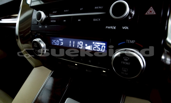 ซื้อ รถมือสอง Toyota Vellfire สีน้ำตาล รถยนต์ ใน %{เมือง} ใน นนทบุรี ซื้อ รถมือสอง Toyota Vellfire สีน้ำตาล รถยนต์ ใน %{เมือง} ใน นนทบุรี