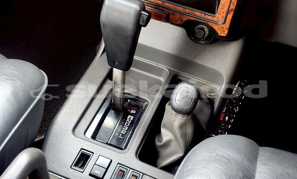 ซื้อ รถมือสอง Isuzu Trooper สีน้ำเงิน รถยนต์ ใน %{เมือง} ใน นนทบุรี ซื้อ รถมือสอง Isuzu Trooper สีน้ำเงิน รถยนต์ ใน %{เมือง} ใน นนทบุรี