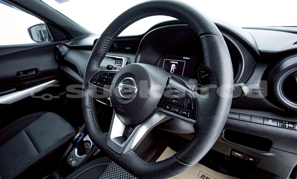 Buy Used Nissan Note White Car in Nonthaburi in Nonthaburi Buy Used Nissan Note White Car in Nonthaburi in Nonthaburi