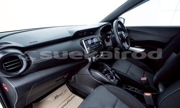 Buy Used Nissan Note White Car in Nonthaburi in Nonthaburi Buy Used Nissan Note White Car in Nonthaburi in Nonthaburi