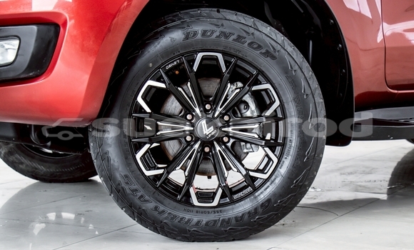 Buy Used Ford Everest Red Car in Nonthaburi in Nonthaburi Buy Used Ford Everest Red Car in Nonthaburi in Nonthaburi