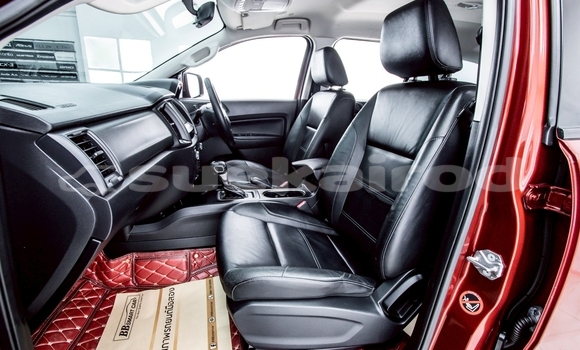 Buy Used Ford Everest Red Car in Nonthaburi in Nonthaburi Buy Used Ford Everest Red Car in Nonthaburi in Nonthaburi