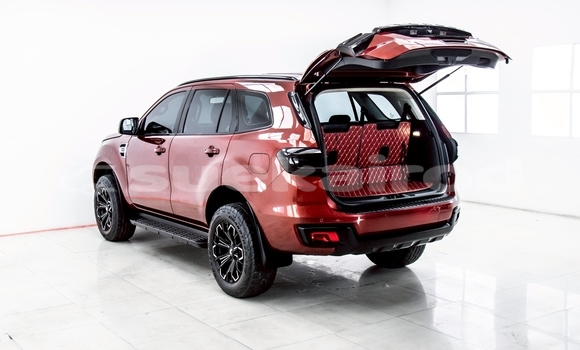 Buy Used Ford Everest Red Car in Nonthaburi in Nonthaburi Buy Used Ford Everest Red Car in Nonthaburi in Nonthaburi