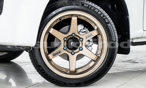 Buy Used Isuzu D-Max White Car in Bangkok in Bangkok Buy Used Isuzu D-Max White Car in Bangkok in Bangkok