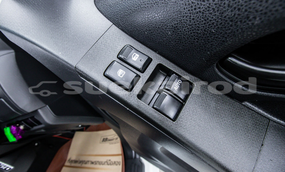 Buy Used Isuzu D-Max White Car in Bangkok in Bangkok Buy Used Isuzu D-Max White Car in Bangkok in Bangkok