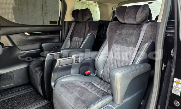 Buy Used Toyota Vellfire Black Car in Nonthaburi in Nonthaburi Buy Used Toyota Vellfire Black Car in Nonthaburi in Nonthaburi