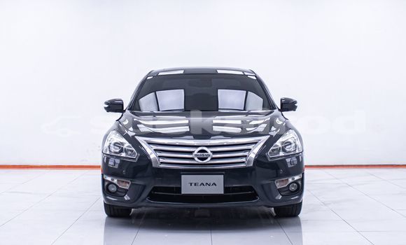 Buy Used Nissan Teana Blue Car in Bangkok in Bangkok Buy Used Nissan Teana Blue Car in Bangkok in Bangkok