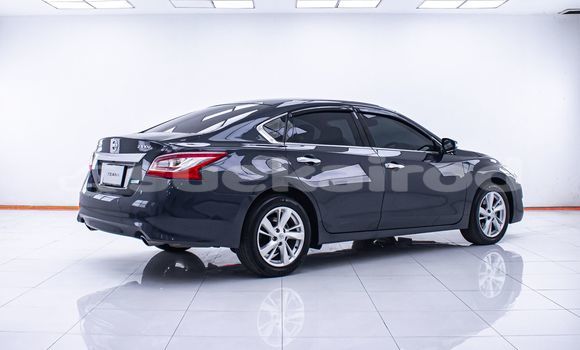 Buy Used Nissan Teana Blue Car in Bangkok in Bangkok Buy Used Nissan Teana Blue Car in Bangkok in Bangkok