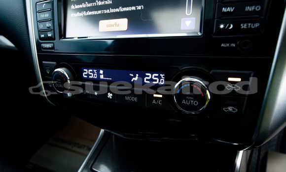 Buy Used Nissan Teana Blue Car in Bangkok in Bangkok Buy Used Nissan Teana Blue Car in Bangkok in Bangkok