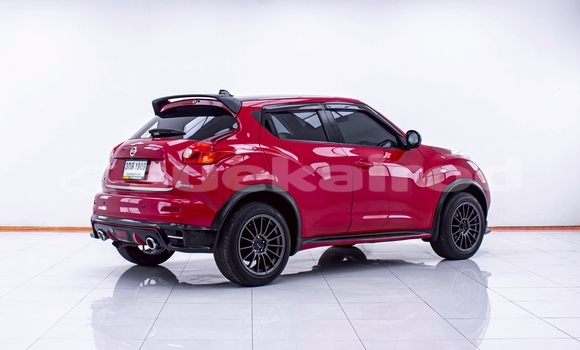 ซื้อ รถมือสอง Nissan Juke สีแดง รถยนต์ ใน %{เมือง} ใน นนทบุรี ซื้อ รถมือสอง Nissan Juke สีแดง รถยนต์ ใน %{เมือง} ใน นนทบุรี