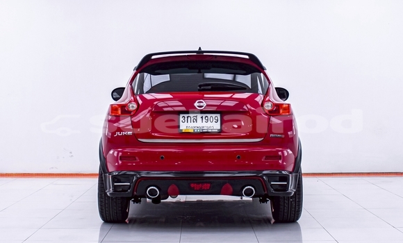 ซื้อ รถมือสอง Nissan Juke สีแดง รถยนต์ ใน %{เมือง} ใน นนทบุรี ซื้อ รถมือสอง Nissan Juke สีแดง รถยนต์ ใน %{เมือง} ใน นนทบุรี