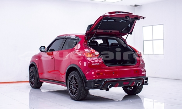 ซื้อ รถมือสอง Nissan Juke สีแดง รถยนต์ ใน %{เมือง} ใน นนทบุรี ซื้อ รถมือสอง Nissan Juke สีแดง รถยนต์ ใน %{เมือง} ใน นนทบุรี