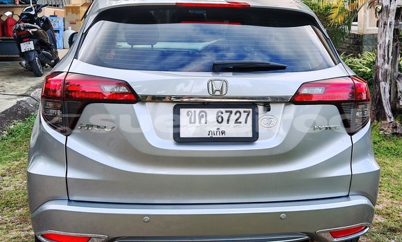 Buy Used Honda HR–V Silver Car in Phuket in Phuket Buy Used Honda HR–V Silver Car in Phuket in Phuket