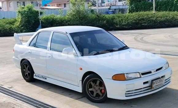 ซื้อ รถมือสอง Mitsubishi Lancer ขาว รถยนต์ ใน %{เมือง} ใน ชัยนาท ซื้อ รถมือสอง Mitsubishi Lancer ขาว รถยนต์ ใน %{เมือง} ใน ชัยนาท