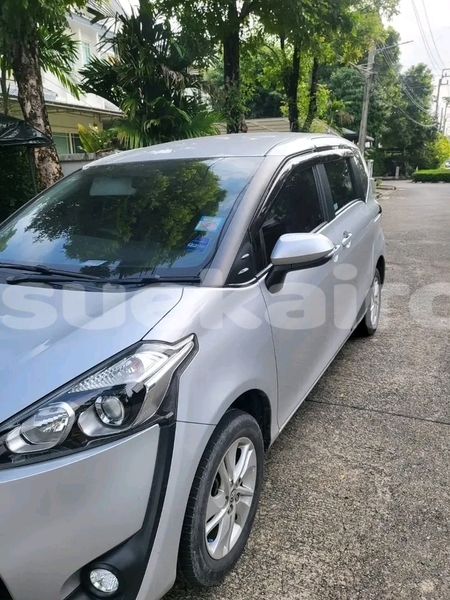 Big with watermark toyota sienta chachoengsao chachoengsao 77459