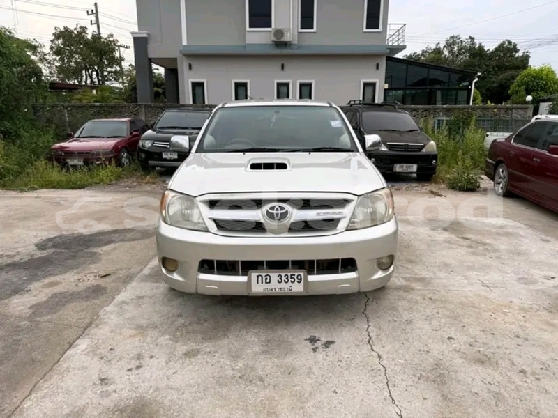 Big with watermark toyota vigo chai nat chai nat 77463