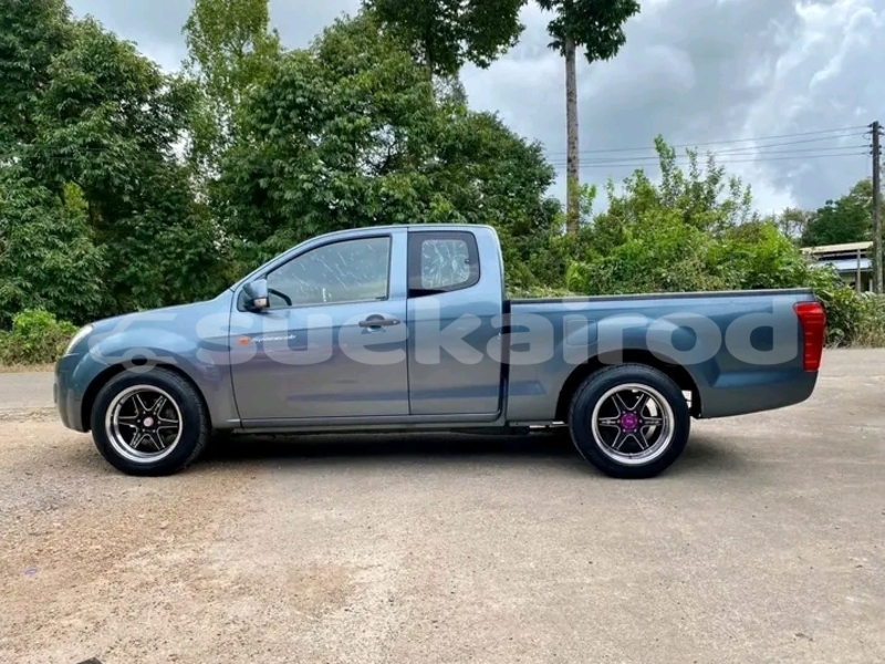 Big with watermark isuzu d max chai nat chai nat 77464