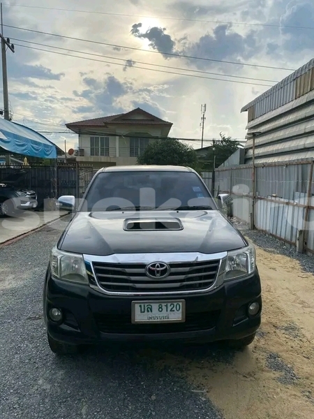 Big with watermark toyota hiluxe vigo chai nat chai nat 77480