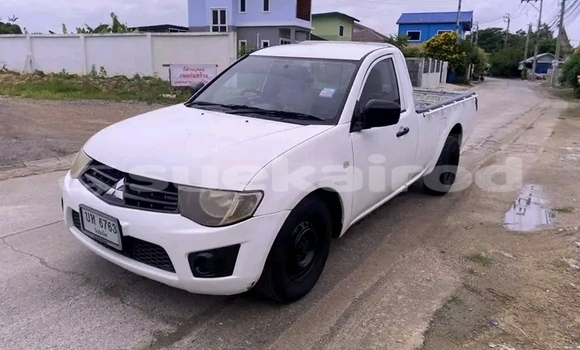 ซื้อ รถมือสอง Mitsubishi ASX ขาว รถยนต์ ใน %{เมือง} ใน ชัยภูมิ ซื้อ รถมือสอง Mitsubishi ASX ขาว รถยนต์ ใน %{เมือง} ใน ชัยภูมิ