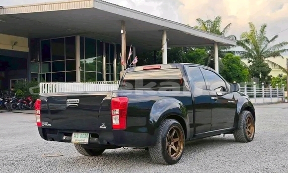 ซื้อ รถมือสอง Isuzu D-Max สีดำ รถยนต์ ใน %{เมือง} ใน ฉะเชิงเทรา ซื้อ รถมือสอง Isuzu D-Max สีดำ รถยนต์ ใน %{เมือง} ใน ฉะเชิงเทรา