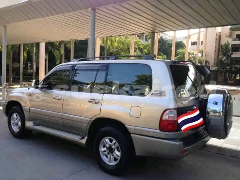 Big with watermark toyota land cruiser prado chiang rai chiang rai 77495