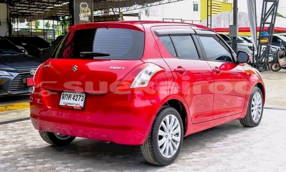 ซื้อ รถมือสอง Suzuki Swift สีแดง รถยนต์ ใน %{เมือง} ใน ฉะเชิงเทรา ซื้อ รถมือสอง Suzuki Swift สีแดง รถยนต์ ใน %{เมือง} ใน ฉะเชิงเทรา