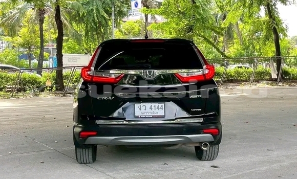 ซื้อ รถมือสอง Honda CR-V สีดำ รถยนต์ ใน %{เมือง} ใน ฉะเชิงเทรา ซื้อ รถมือสอง Honda CR-V สีดำ รถยนต์ ใน %{เมือง} ใน ฉะเชิงเทรา