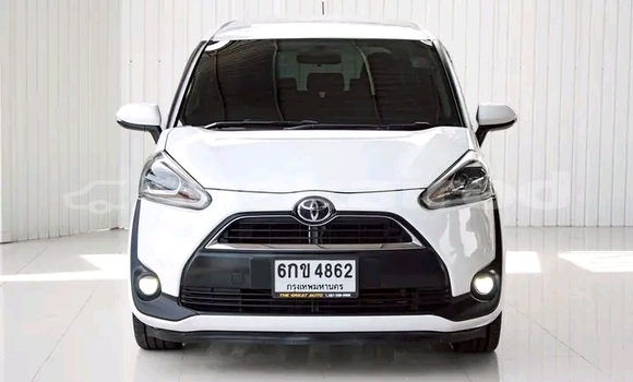 ซื้อ รถมือสอง Toyota Sienta ขาว รถยนต์ ใน %{เมือง} ใน ฉะเชิงเทรา ซื้อ รถมือสอง Toyota Sienta ขาว รถยนต์ ใน %{เมือง} ใน ฉะเชิงเทรา