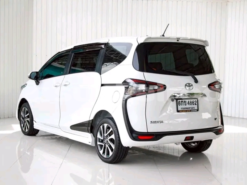 Big with watermark toyota sienta chachoengsao chachoengsao 77508