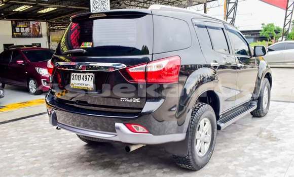 ซื้อ รถมือสอง Isuzu MU-X สีดำ รถยนต์ ใน %{เมือง} ใน กรุงเทพมหานคร ซื้อ รถมือสอง Isuzu MU-X สีดำ รถยนต์ ใน %{เมือง} ใน กรุงเทพมหานคร