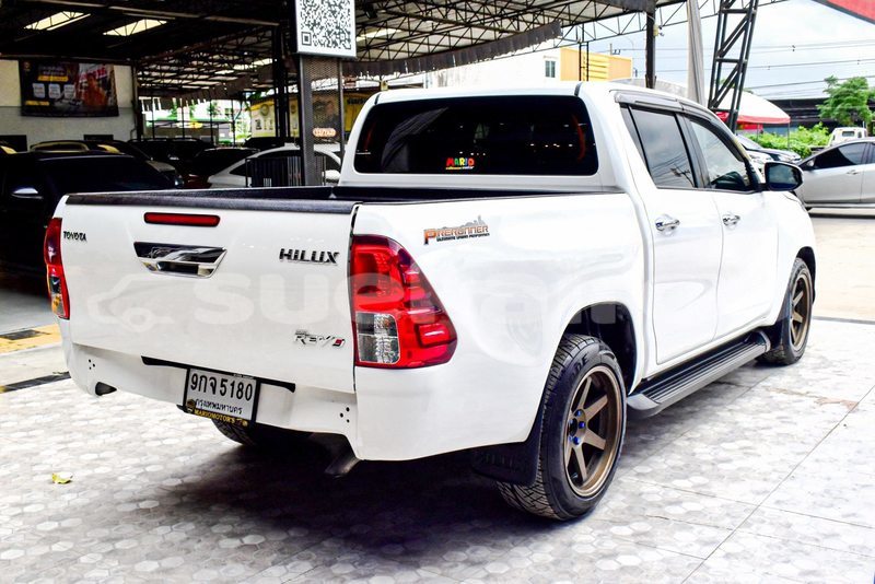 Big with watermark toyota hiluxe revo bangkok bangkok 77521
