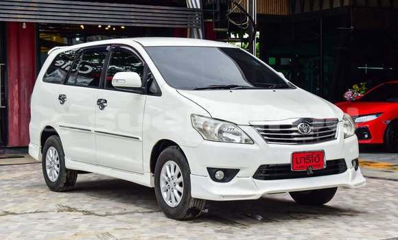 Buy Used Toyota Innova Black Car in Bangkok in Bangkok