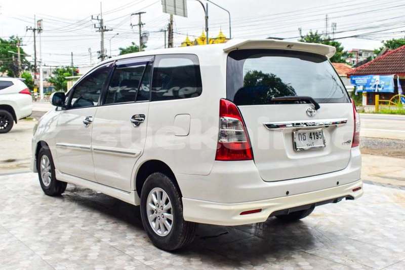 Big with watermark toyota innova bangkok bangkok 77525