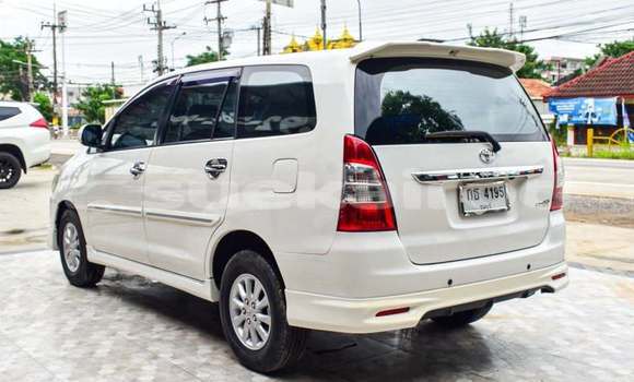 Buy Used Toyota Innova Black Car in Bangkok in Bangkok Buy Used Toyota Innova Black Car in Bangkok in Bangkok