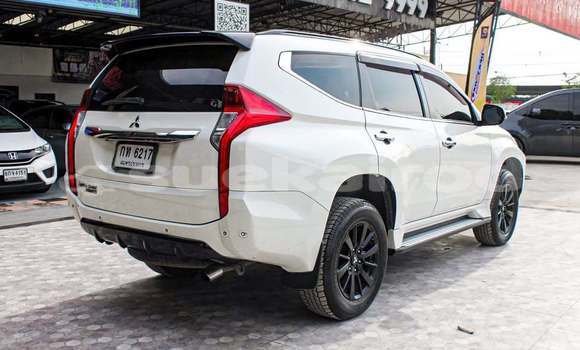 ซื้อ รถมือสอง Mitsubishi Pajero ขาว รถยนต์ ใน %{เมือง} ใน กรุงเทพมหานคร ซื้อ รถมือสอง Mitsubishi Pajero ขาว รถยนต์ ใน %{เมือง} ใน กรุงเทพมหานคร