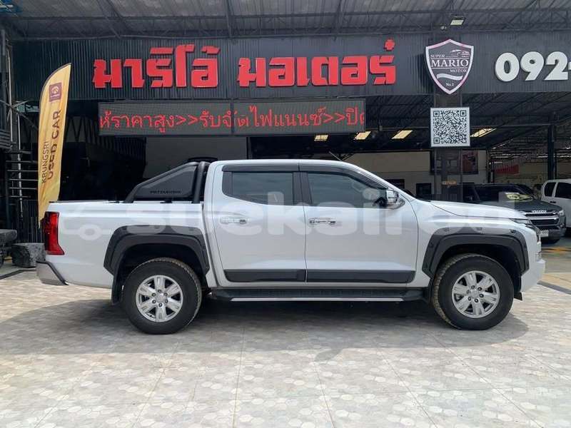Big with watermark mitsubishi triton bangkok bangkok 77535