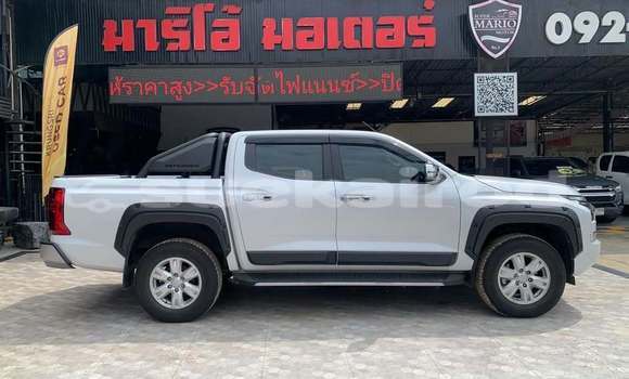 ซื้อ รถมือสอง Mitsubishi Triton ขาว รถยนต์ ใน %{เมือง} ใน กรุงเทพมหานคร ซื้อ รถมือสอง Mitsubishi Triton ขาว รถยนต์ ใน %{เมือง} ใน กรุงเทพมหานคร