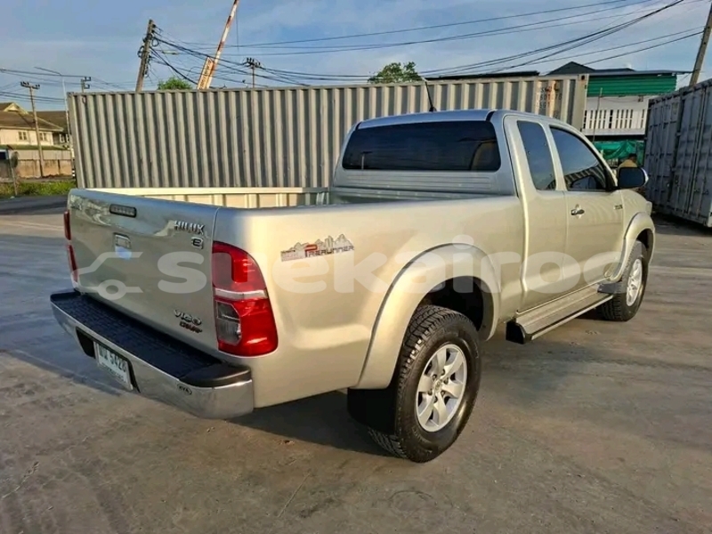 Big with watermark toyota vigo chai nat chai nat 77546