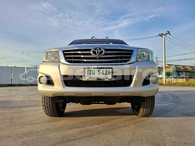 Big with watermark toyota vigo chai nat chai nat 77546